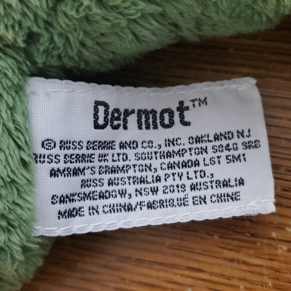 Plush 11" Green Dermot Frog with Sad Eyes by Russ Berrie Stuffed Animal - Picture 6 of 6